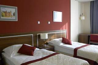 Отель Hotel Dębowiec Бельско-Бяла Двухместный номер с 1 кроватью или 2 отдельными кроватями-12